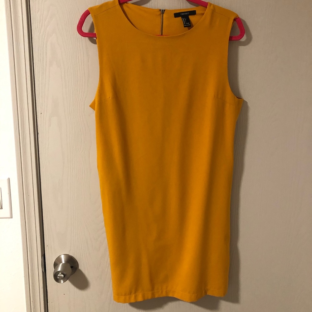 Yellow cutout shift dress